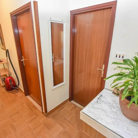 Tim Apartment *